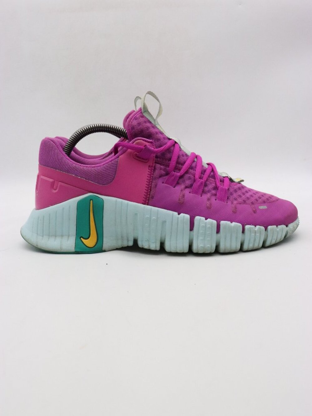 Nike Free Metcon 5 Women's 9.5 Hyper Violet Lazer Orange DV3950-501 Athletic